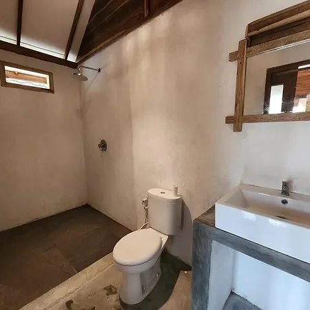 Kayu Cottage Gili Trawangan Exterior photo