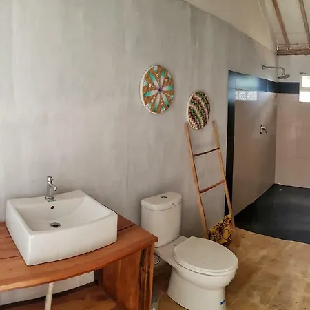 Kayu Cottage Gili Trawangan Exterior photo